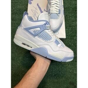 Jordan Retro 4 Forget Me Not Size 10.5M/12W